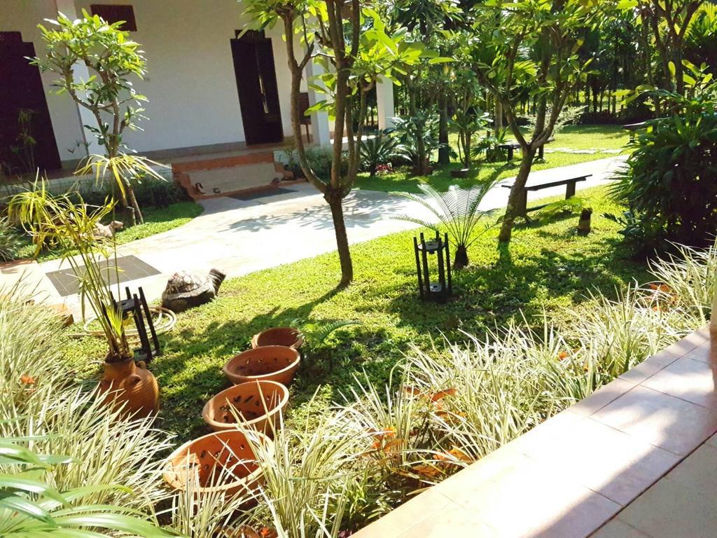 Villa Thakhek Εξωτερικό φωτογραφία