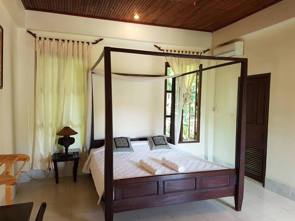 Villa Thakhek Εξωτερικό φωτογραφία