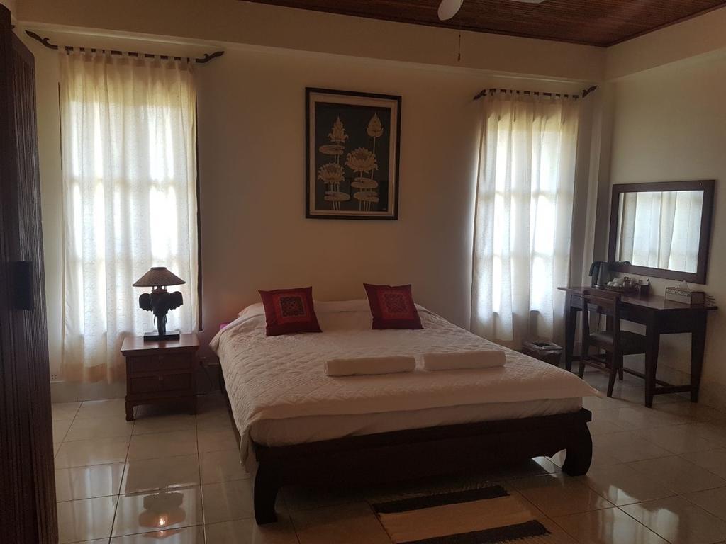 Villa Thakhek Εξωτερικό φωτογραφία