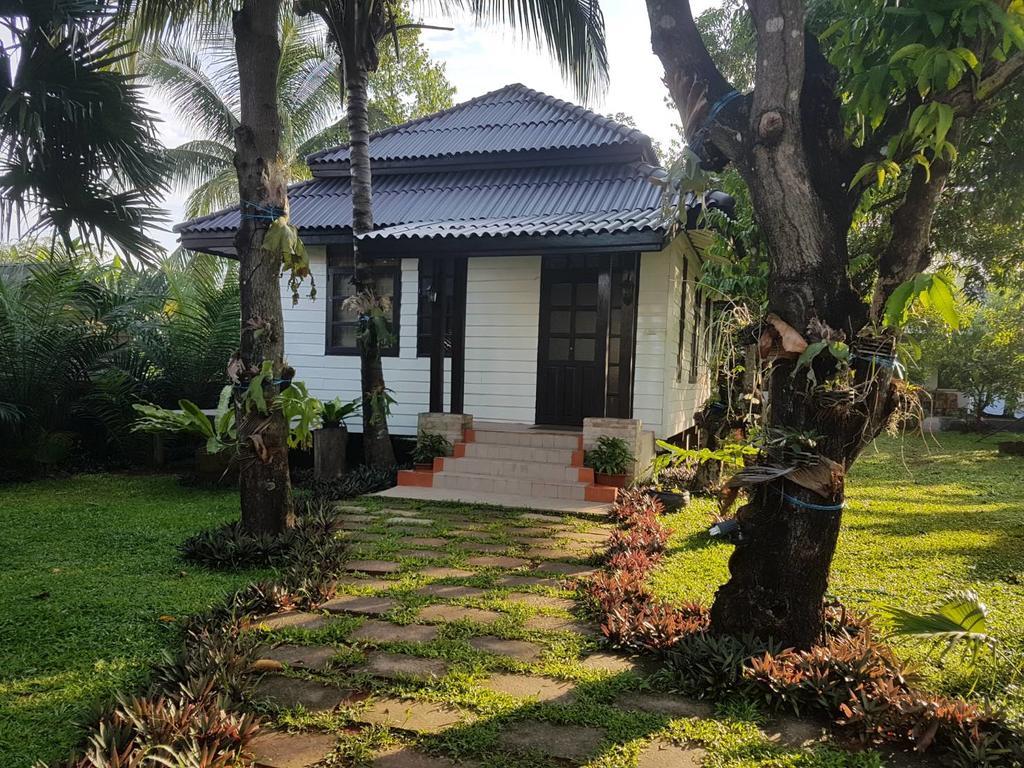 Villa Thakhek Εξωτερικό φωτογραφία
