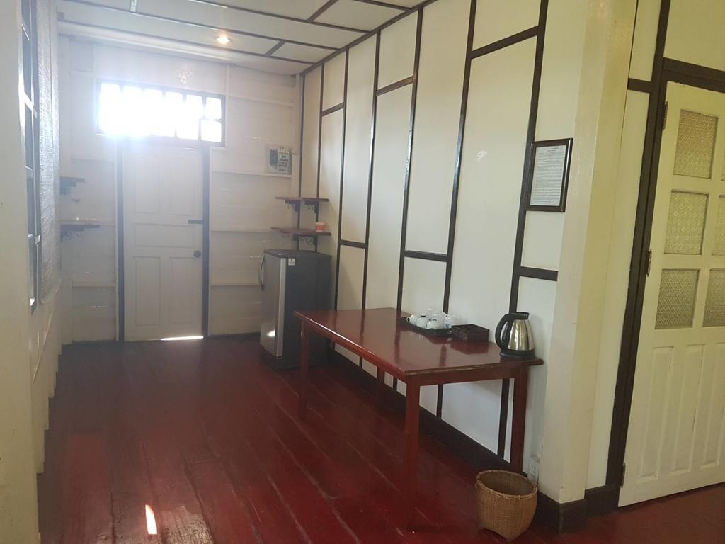 Villa Thakhek Εξωτερικό φωτογραφία