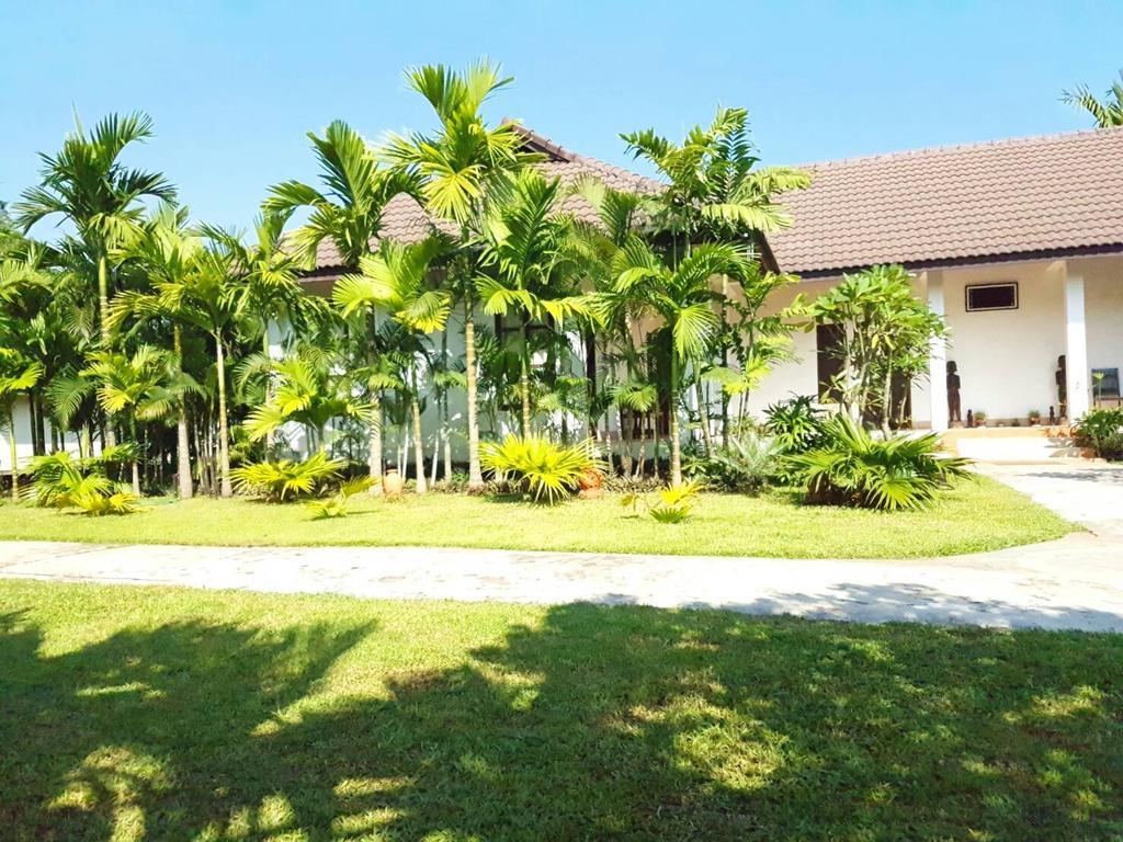 Villa Thakhek Εξωτερικό φωτογραφία
