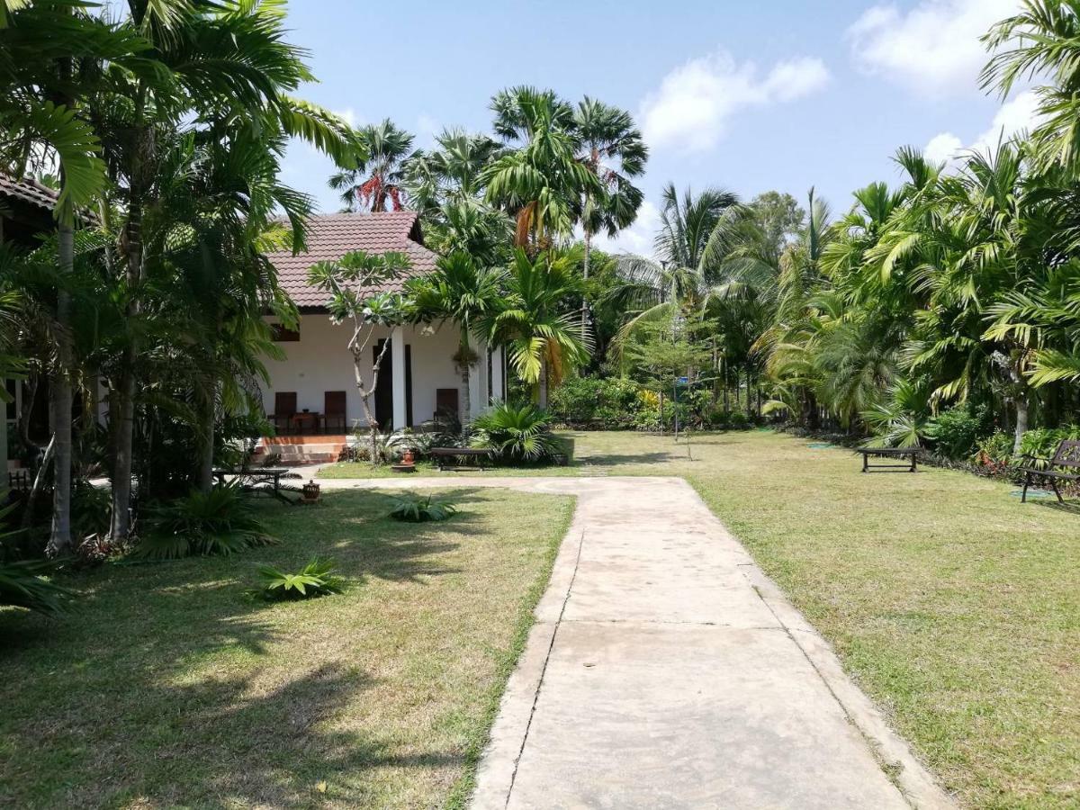 Villa Thakhek Εξωτερικό φωτογραφία